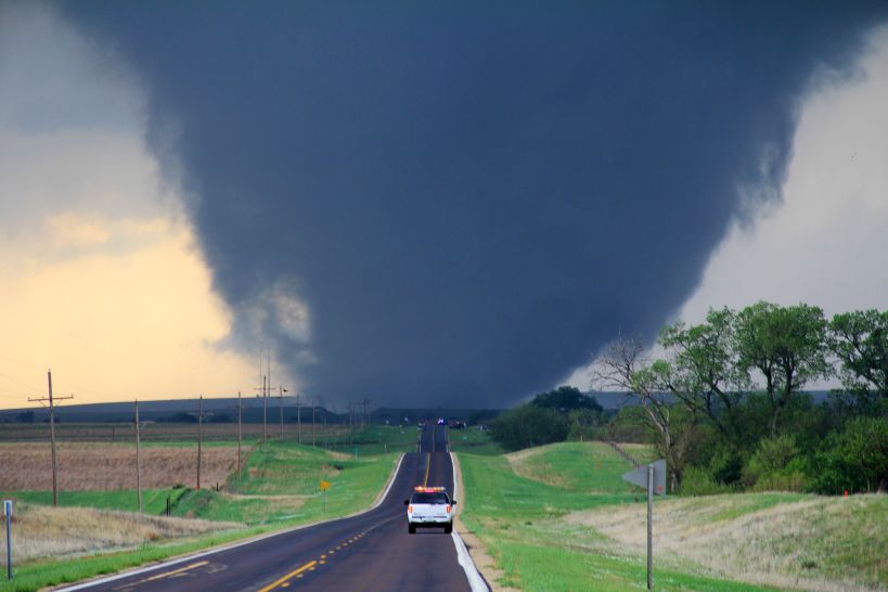 EF4 tornado - Kansas - By Will Campbell Public domain, via Wikimedia Commons