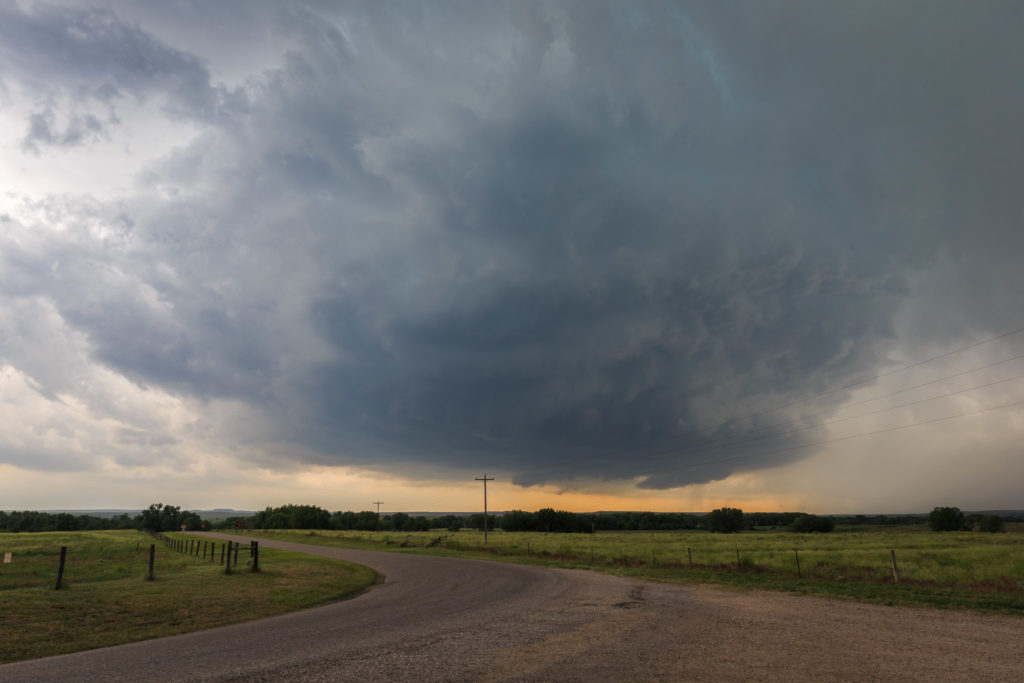 Mesocyclone supercell mothership - Scottsbluff, NE - © TsWISsTER