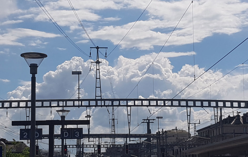 developing multicell cloud - Geneva - © TsWISsTER